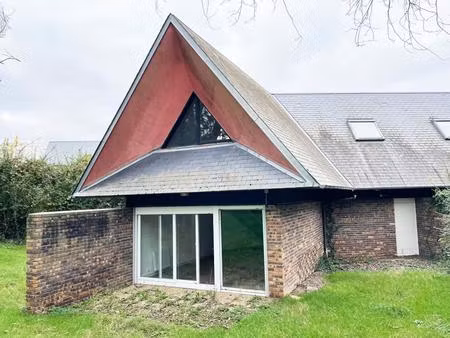 pavillon 4 pièces avec un garage