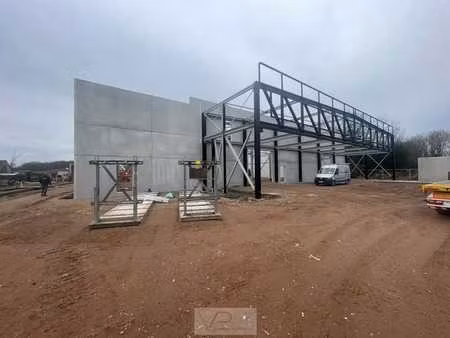 nieuwbouw magazijn met kantoorruimte te huur in duffel