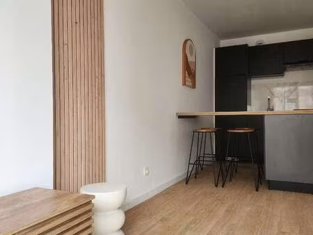 location appartement 2 pièces meublé à sainte-luce-sur-loire (44980) : à louer 2 pièces me