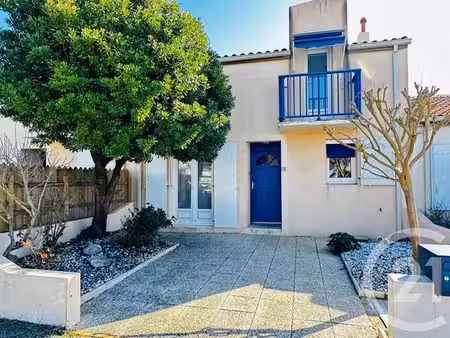 maison à louer - 5 pièces - 80 m2 - fouras - 17 - poitou-charentes