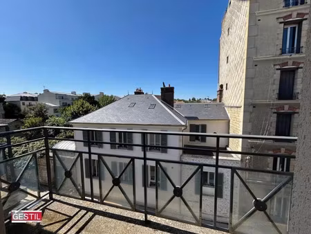 location appartement 2 pièces 47.8 m² à pontoise (95000)  890 €