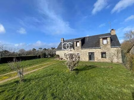 vente maison à elven (56250) : à vendre / 104m² elven