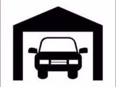 location parking 18 m² à castres (81100)  65 €