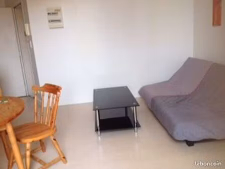 a louer appartement t1