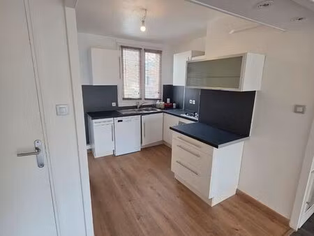 location t3 marseille 10ème