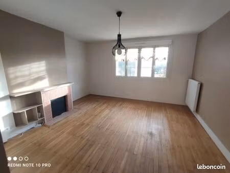 appartement traversant et lumineux