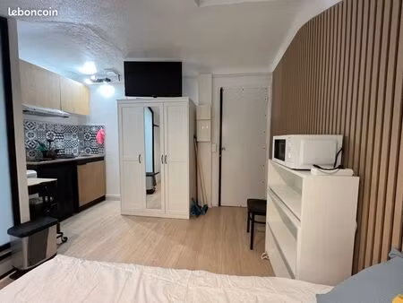 studio meublé rénové – tout compris – internet & tv – bail mobilité possible