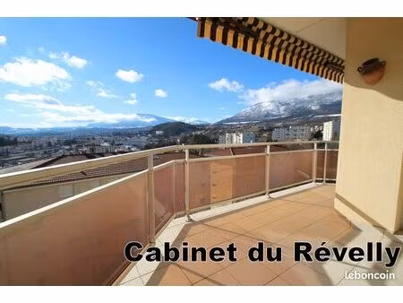 spacieux t4 avec garage