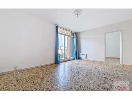 location appartement  m² t-4 à ajaccio  1 000 €