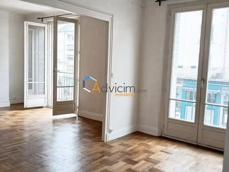 appartement 4 pièces 90 m²