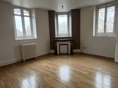 appartement 5 pièces – 113 m² – centre-ville – boulevard gambetta – parking – 2e étage