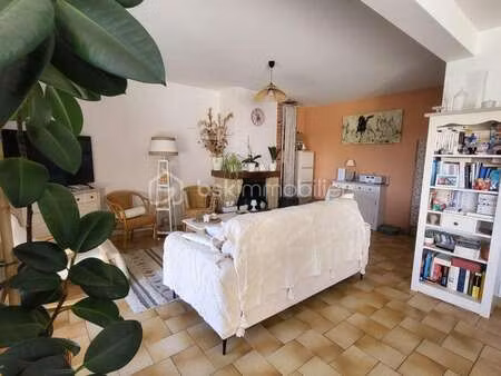 vente maison à isigny-le-buat (50540) : à vendre / 108m² isigny-le-buat