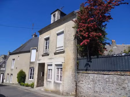 location appartement 2 pièces à bayeux (14400) : à louer 2 pièces / 17m² bayeux