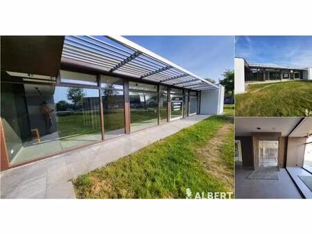 surface commerciale à louer à torhoutsesteenweg 48 zedelgem (rbv40317)