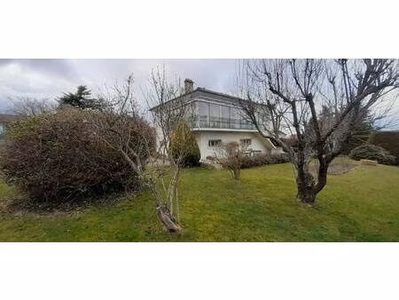 sh square loire haute-loire