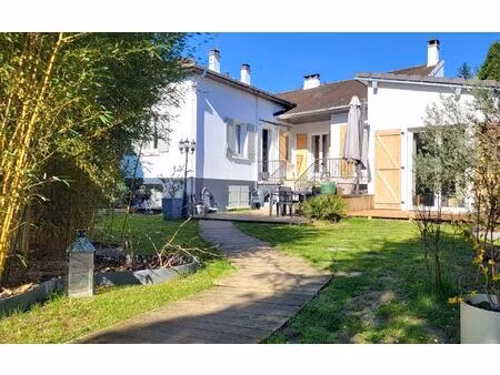 maison taverny 123 m² t-6 à vendre  469 000 €