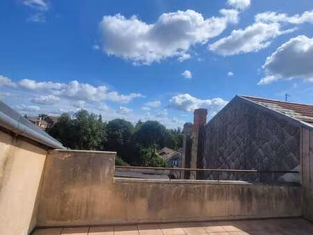 t3 bis avec balcon - quartier fondaudège