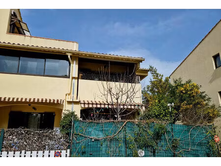 2 pièces avec jardin emplacement idéal aux arcs