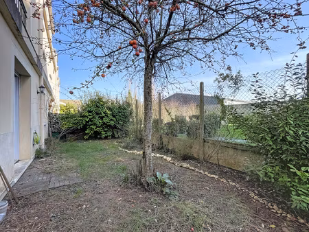 appartement 2 pieces avec jardin cave et parking