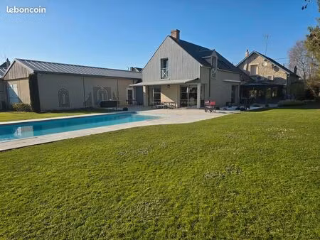 important ensemble immobilier