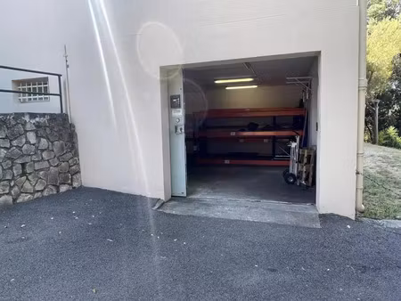 local de stockage sécurisé