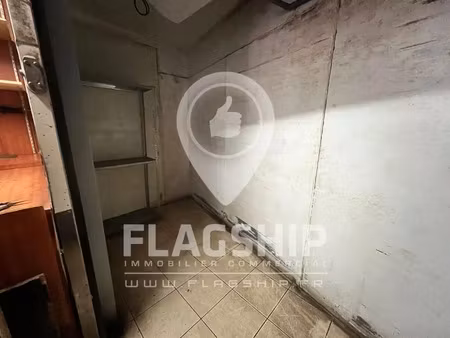 boutique de 55 m² au rdc + 55 m² ss en plein coeur de l'avenue de st ouen