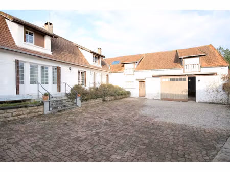 longère de 370m² avec studio - rieux