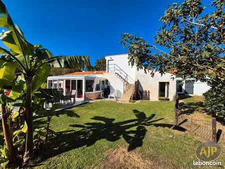 longère 5 pièces 157 m²