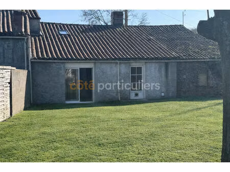 aison avec dépendances et beau potentiel ? campagne de saint-hilaire-de-loulay