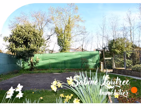 maison lumineuse avec terrasse exposée ouest proche commod