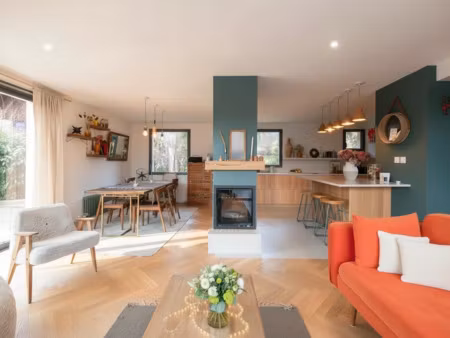 l'emeraude  maison familiale entièrement rénovée à proximité