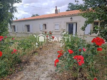 vente maison à triaize (85580) : à vendre / 145m² triaize