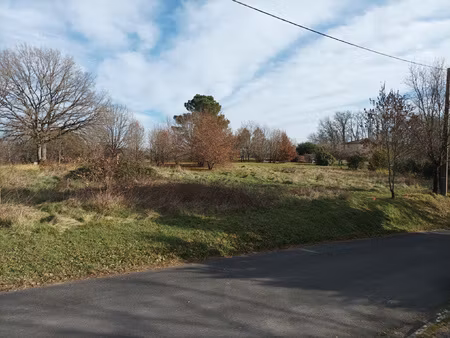 terrain plat à bâtir