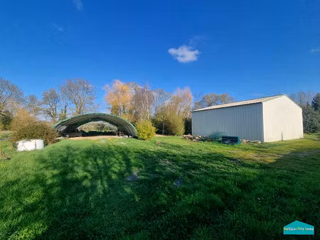 machecoul - terrain 9110 m2 avec bâtiment de 105 m²