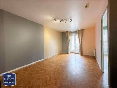 location appartement 2 pièces à nantes île de nantes (44000) : à louer 2 pièces / 33m² nan
