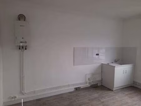 location appartement t1 à saint-nazaire (44600) : à louer t1 / 43m² saint-nazaire