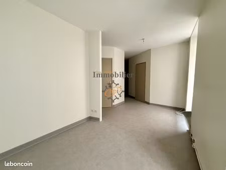 appartement 2 pièces 42 m²