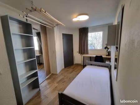 studio étudiant stagiaire meublé chambéry quartier curial centre ville