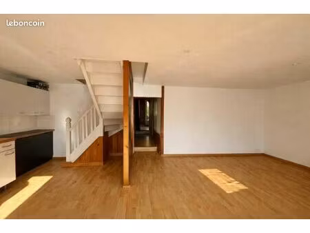 maison de ville 4 pièces 92 m²