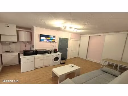 studio meublé 22m² – salins-les-bains – libre de suite