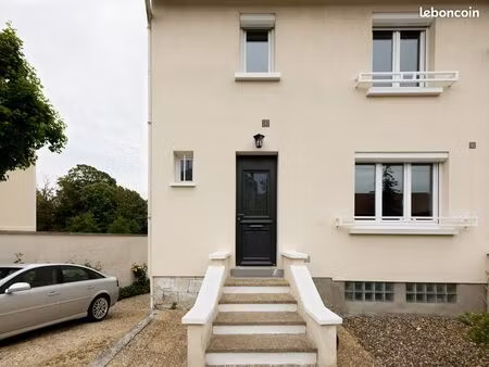 maison 6 pièces 100 m²