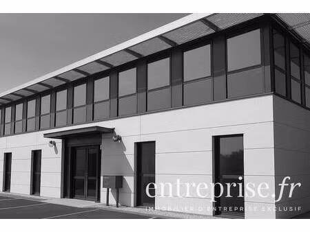 local d'activités à louer