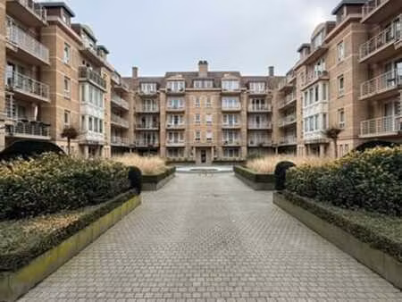 bel appartement 2ch +/-90m2 - terrasse - park - centre/gare