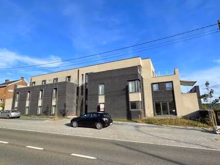 magnifique rdc + jardin privatif neuf