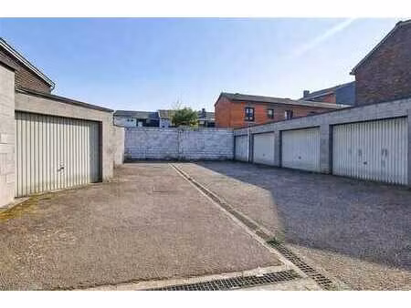 bressoux - 7 garages individuels