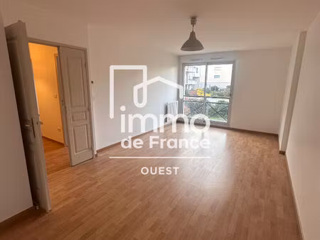 à louer -appartement t2 - quartier place ney
