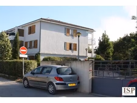 garage le puy ste reparade - 14.5 m2