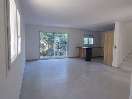 maison montpellier 5 pièce(s) 108.45 m2 avec terrasse d'environ 38 m2 .