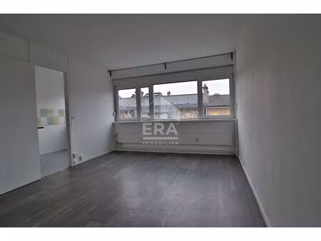 reims hyper centre - 32 m2 vendu libre