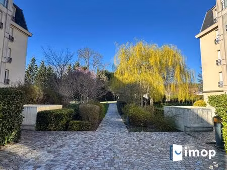 spacieux 2 chambres - domaine sécurisé et verdoyant